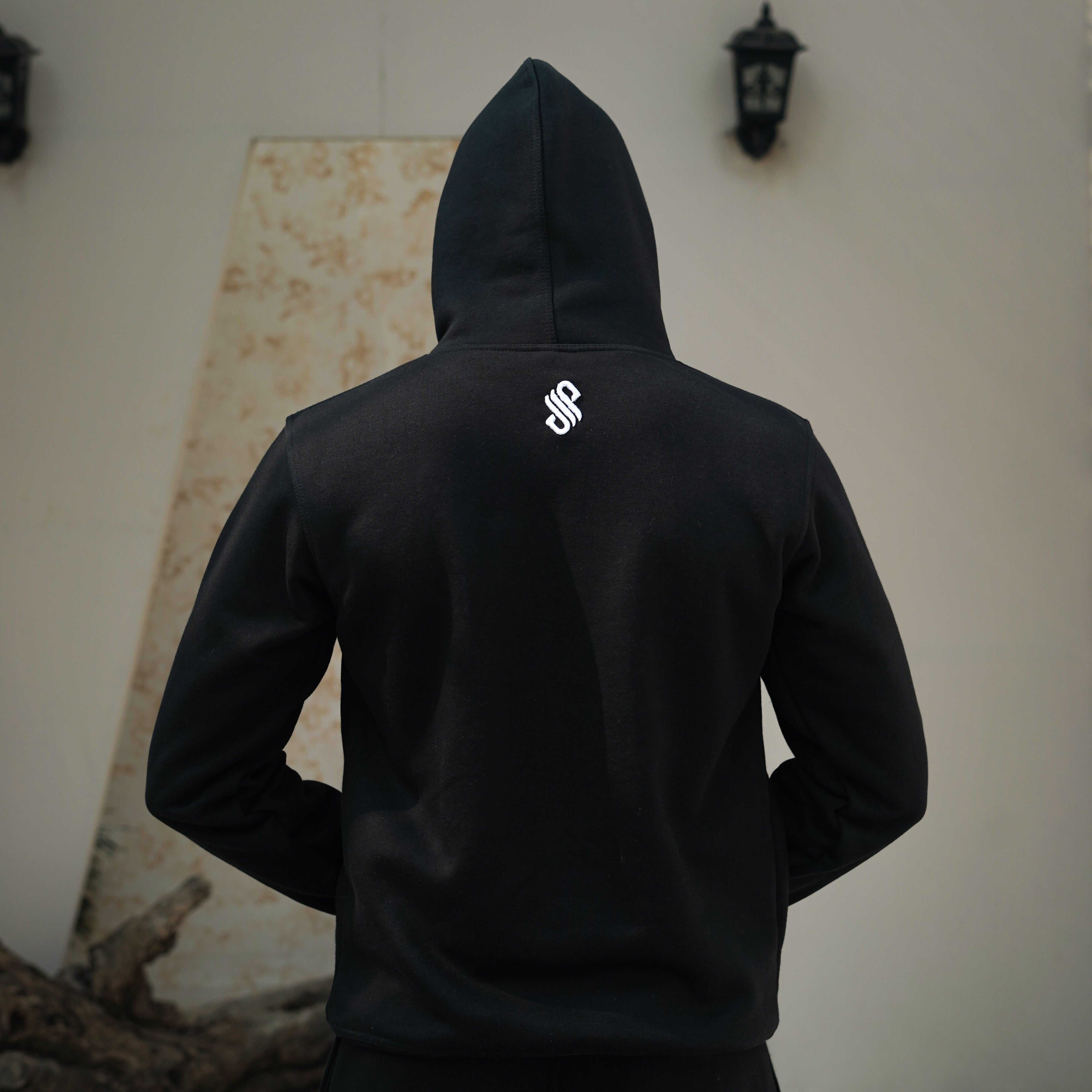 Endushion Signature Pull Hoodie