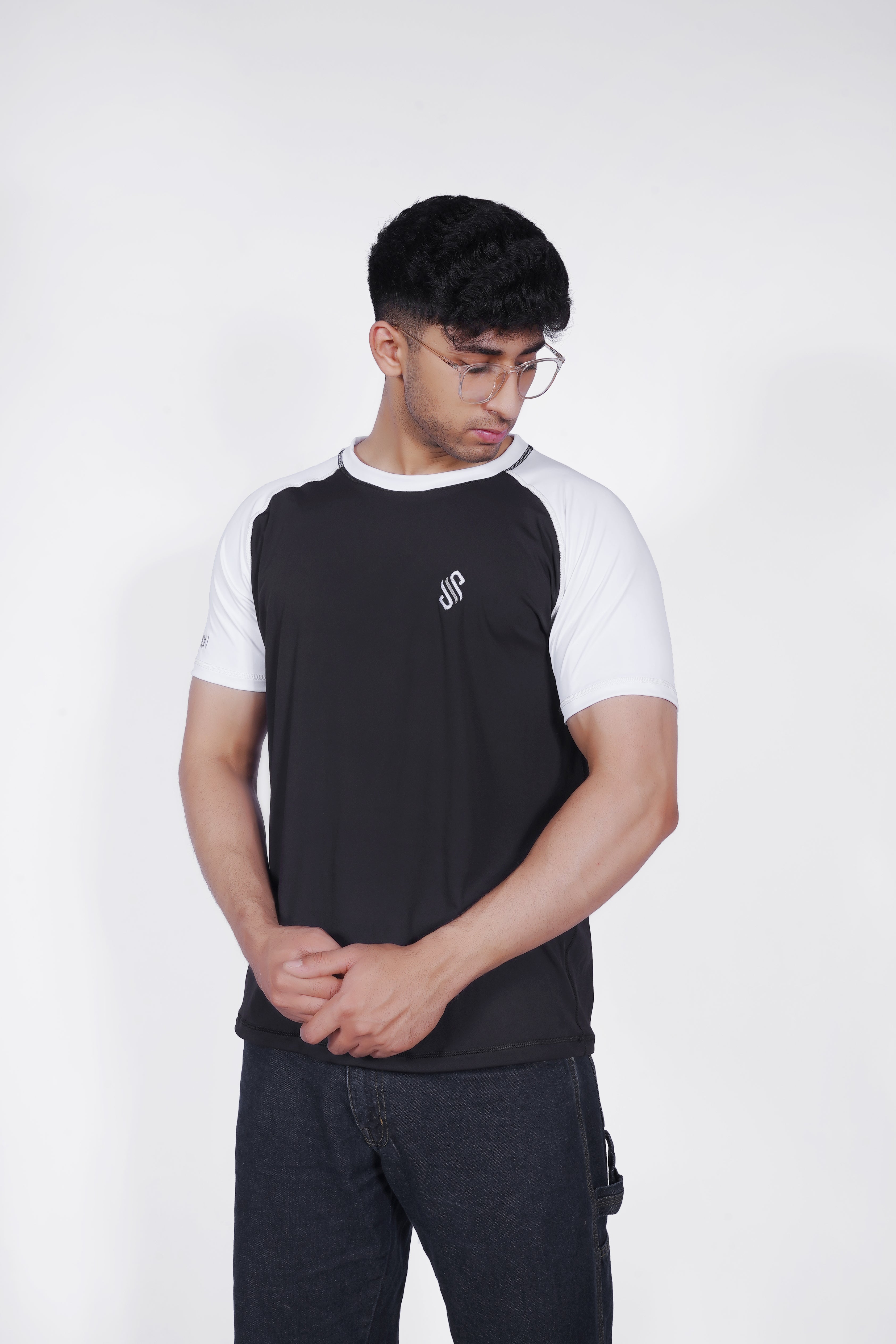 Endushion Unity Sleeves Tee - Stretchable Fabric-Endushion