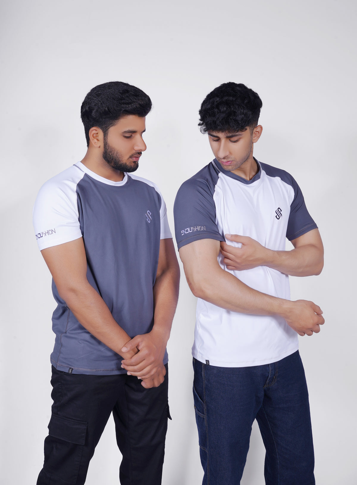 Endushion Unity Sleeves Tee - Stretchable Fabric-Endushion